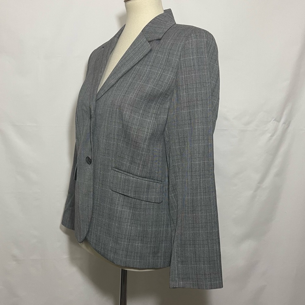 JM Collection Button Up Blazer - Picture 5 of 14